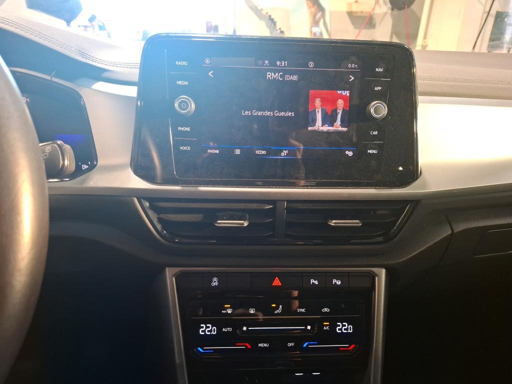 Volkswagen T-Roc 1.0 TSI Life Fari Performance, Navi, Retrocamera