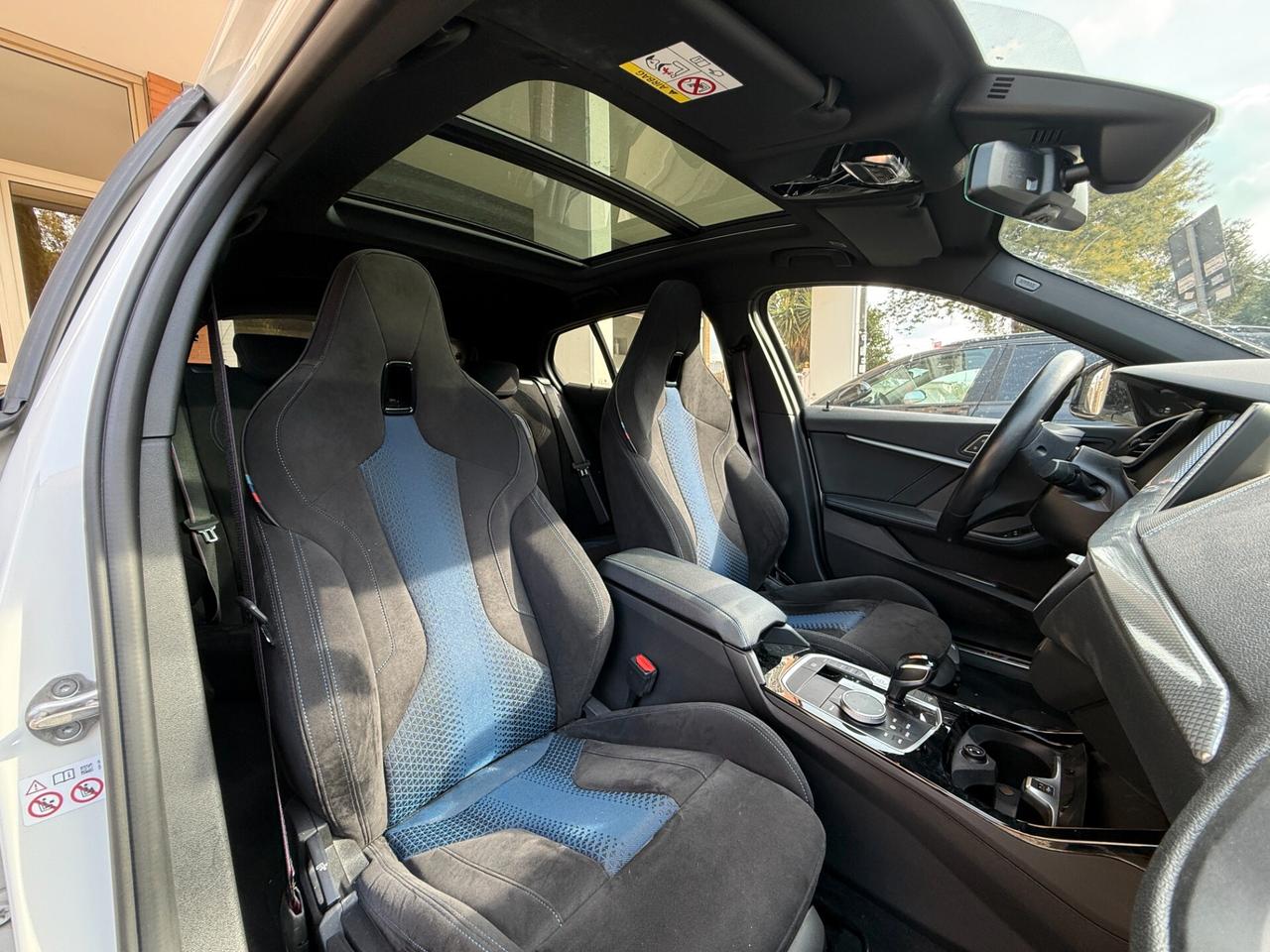 Bmw 118i M Sport Pro full optional, tetto panoramico, sedili a guscio alcantara, tagliandi bmw