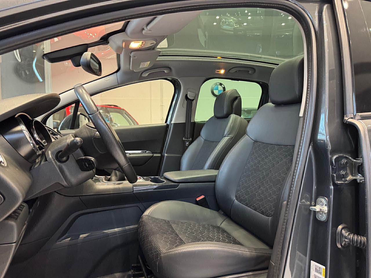 Peugeot 3008 BlueHDi Full “TETTO/NAV/RETR”