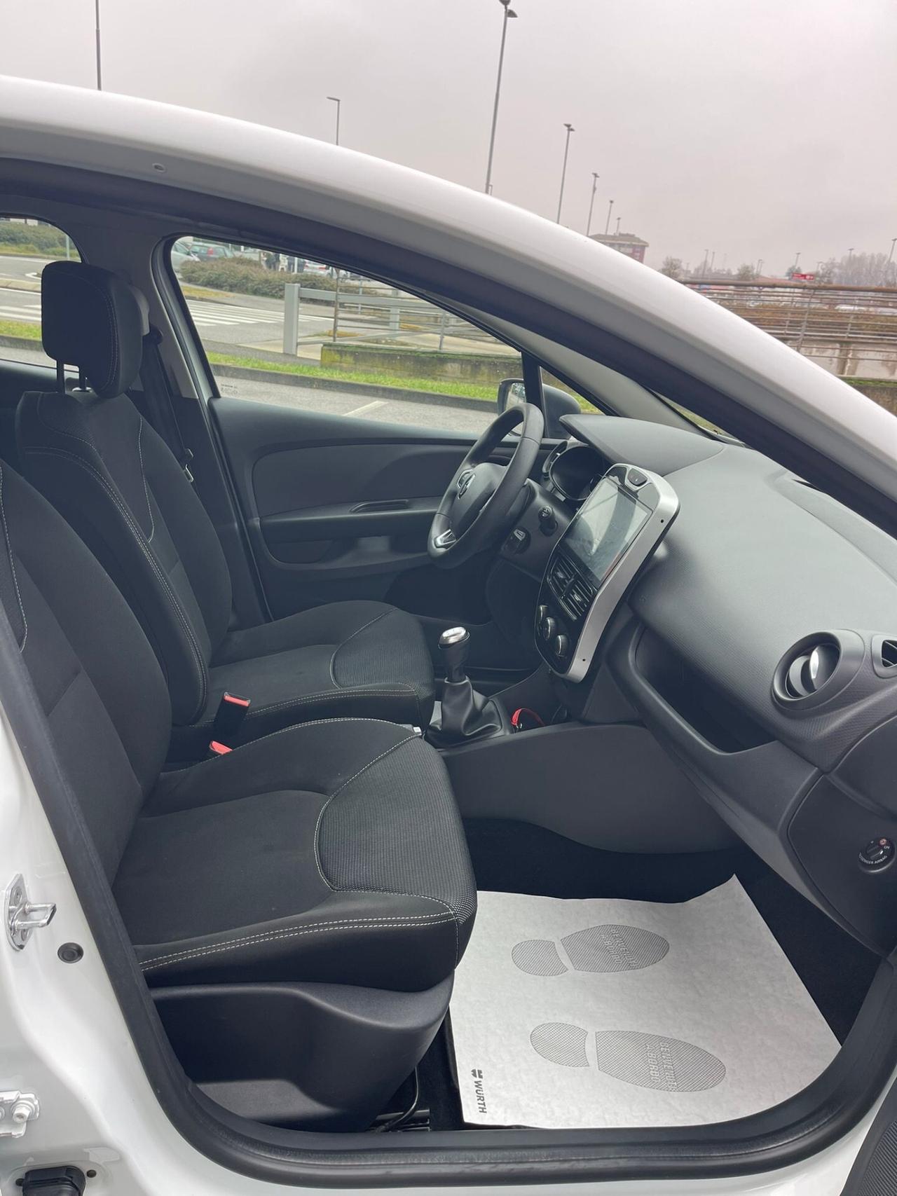 Renault Clio 1.2 75CV 5 porte Life