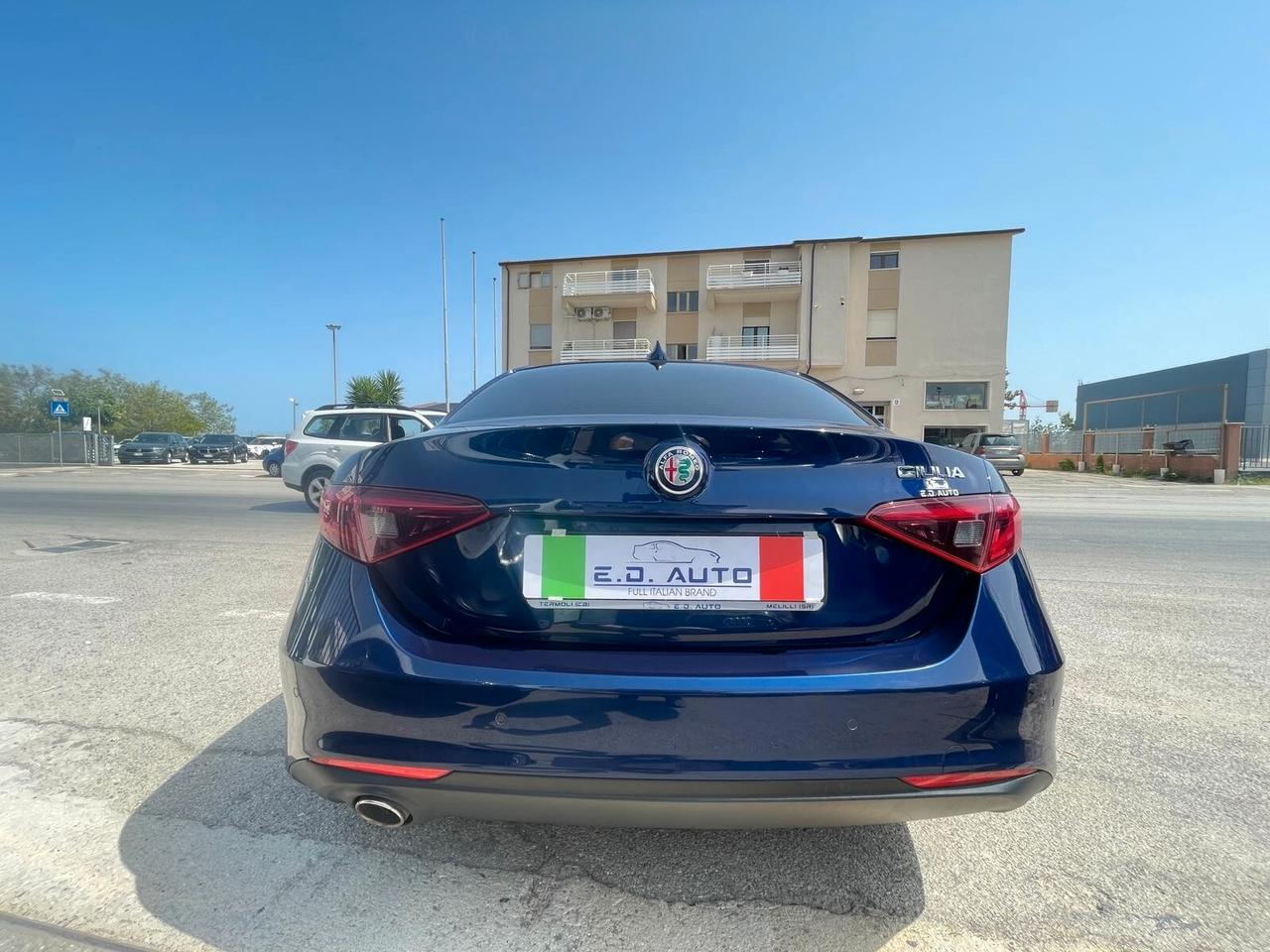 Alfa Romeo Giulia 2.2 Turbodiesel 160 CV AT8 Executive