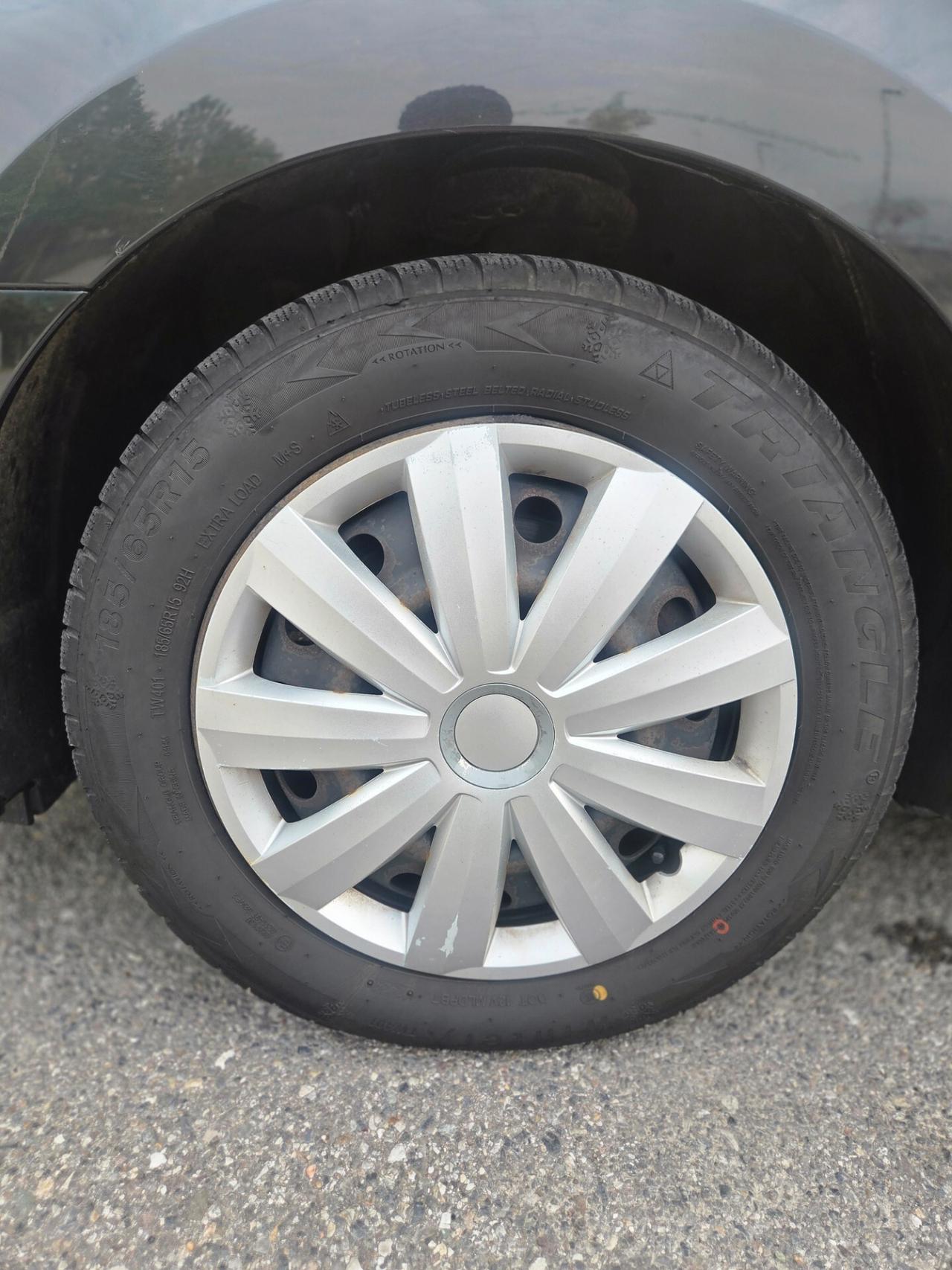 Hyundai i30 1.6 CRDi VGT 16V 90CV 5p.