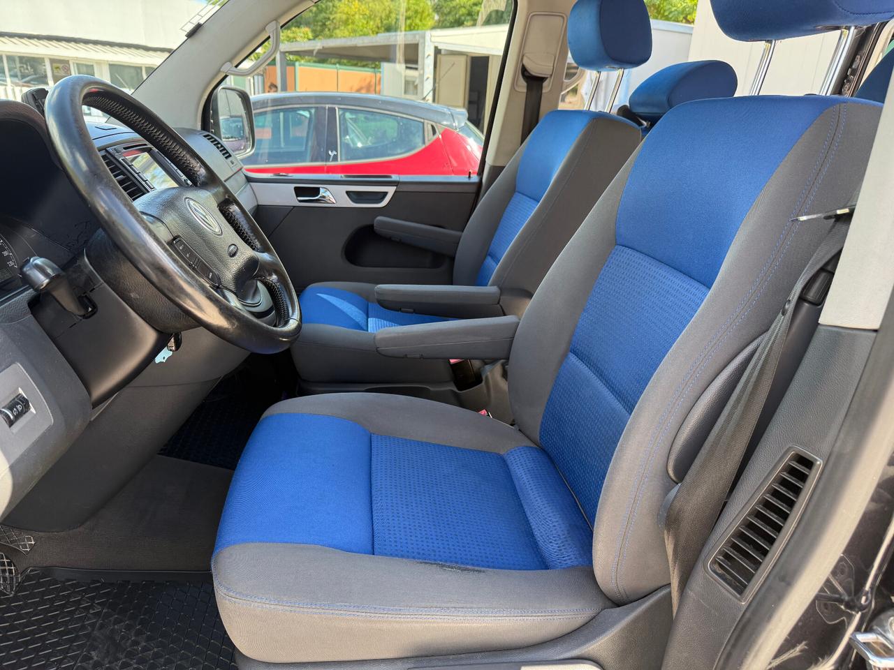 Volkswagen Multivan 2.5 TDI/174CV Highline