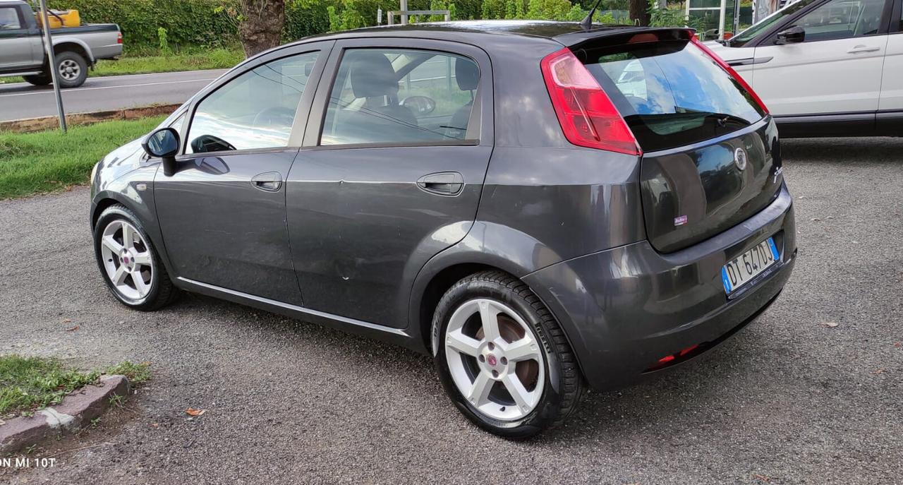 Fiat Grande Punto 1.3 MJT 90 CV 5 porte Dynamic