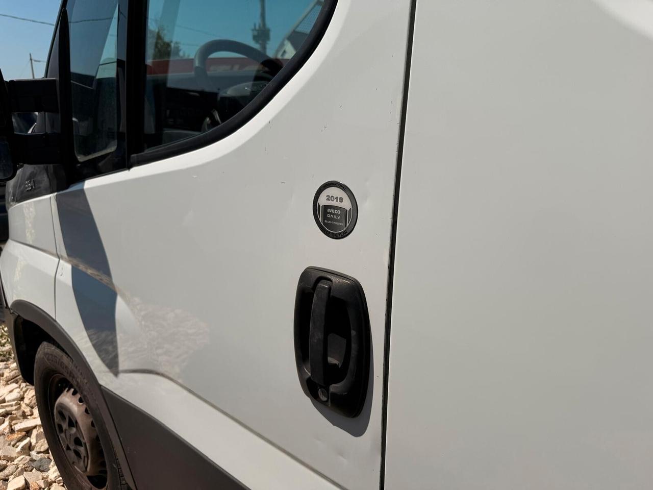 Iveco Daily 35S12V 2.3 HPT PM-SL-TM Furgone IVA ESCLUSA