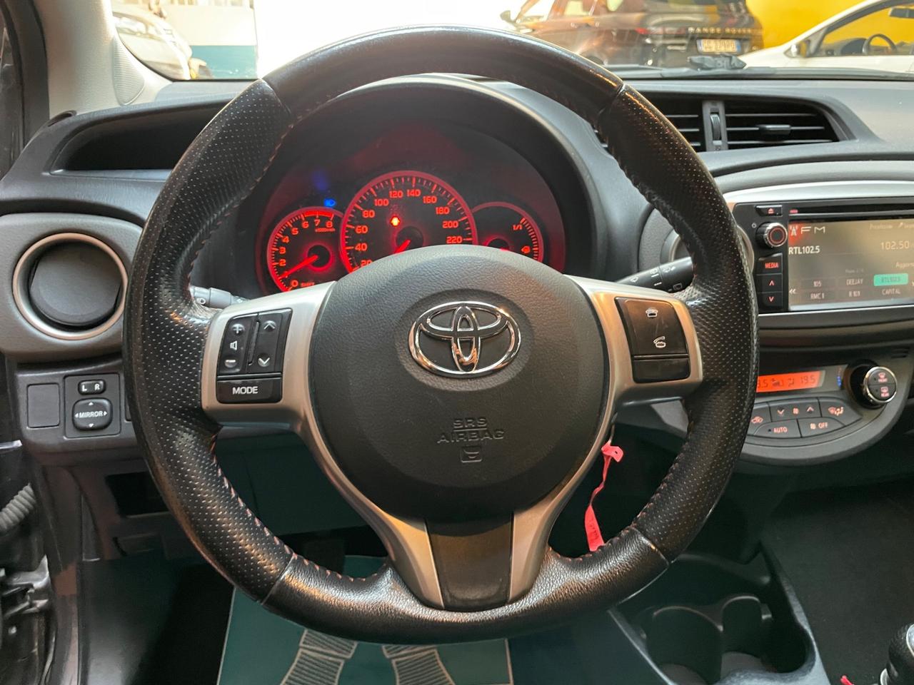 Toyota Yaris 1.3 Neopatentati Euro 5