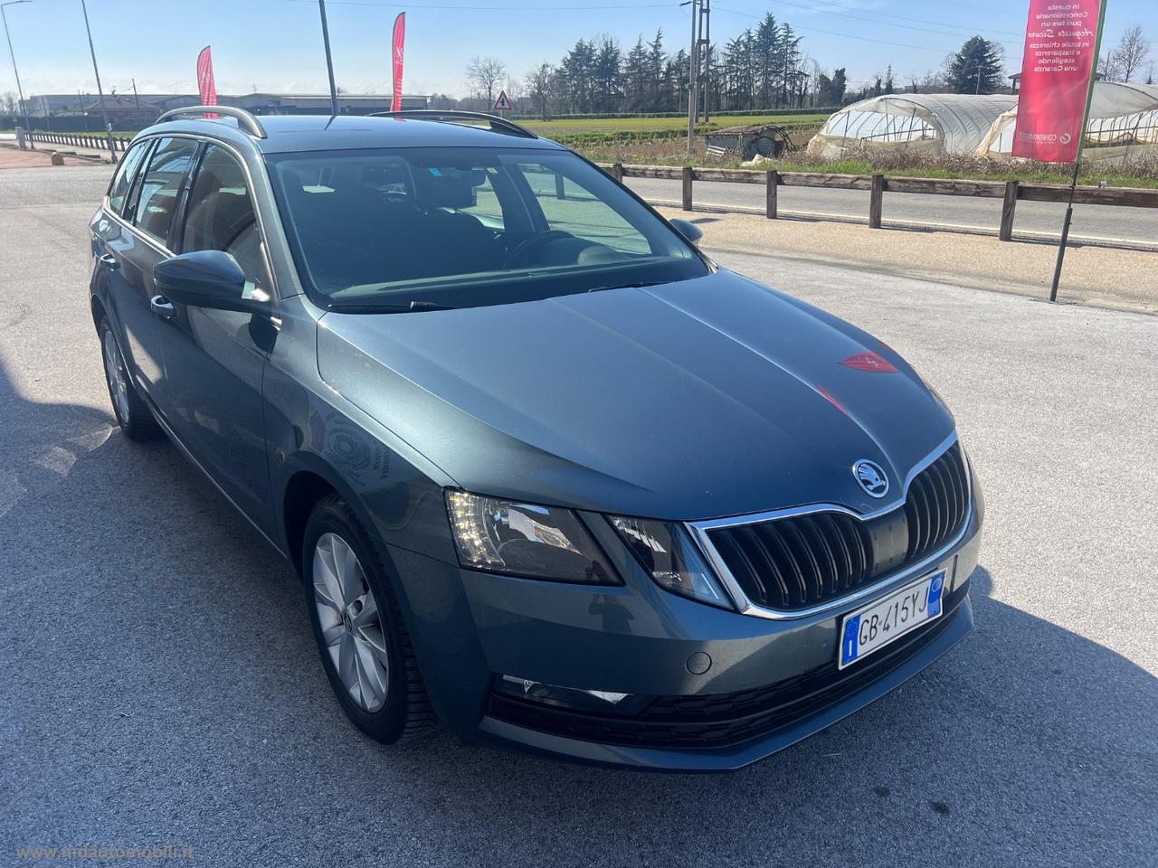 SKODA Octavia 1.6 TDI SCR 115CV Wagon Ambition NAVIGATORE