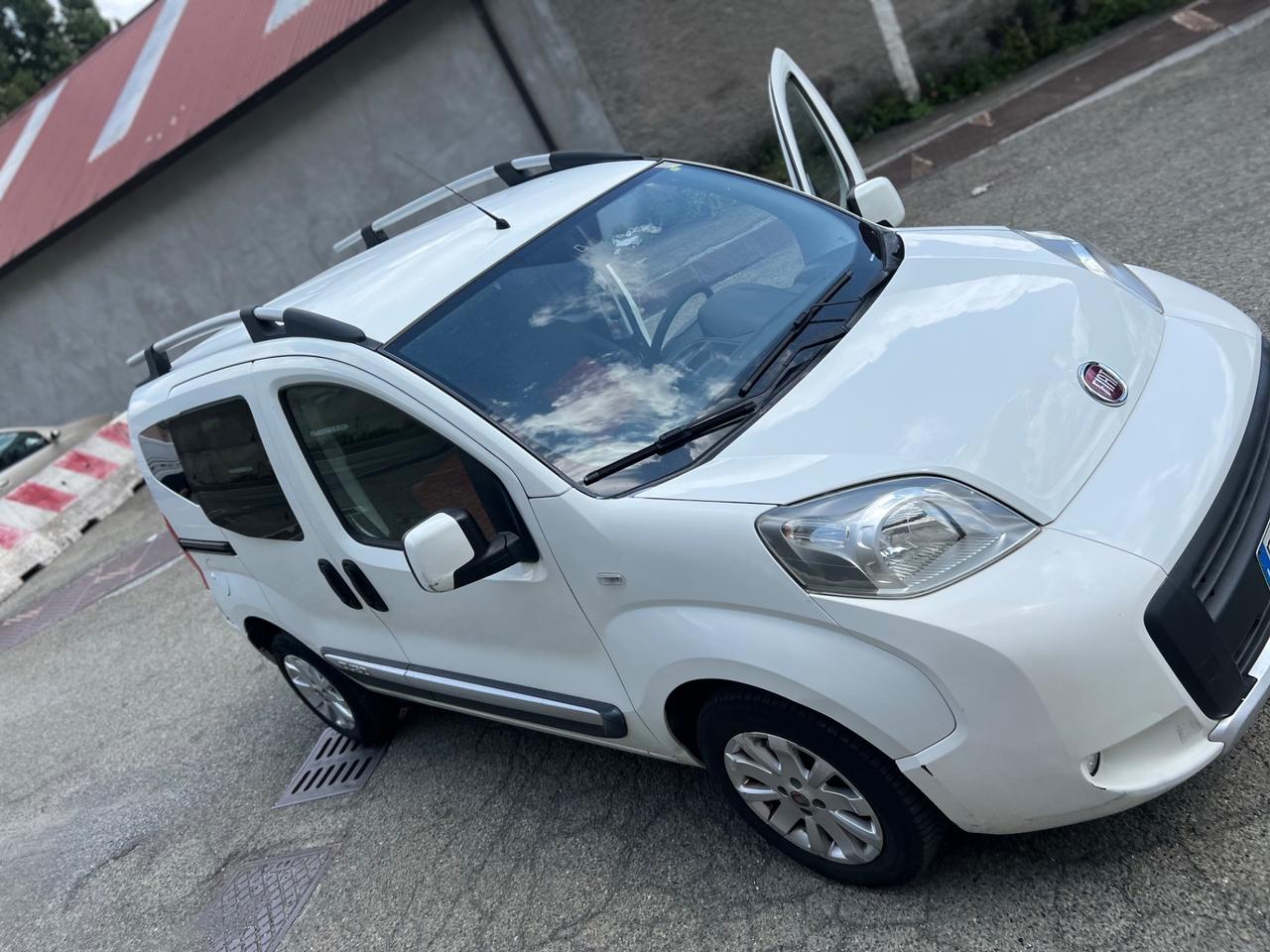 Fiat Qubo 1.3 MJT 95 CV 5.posti Trekking super accessoriata
