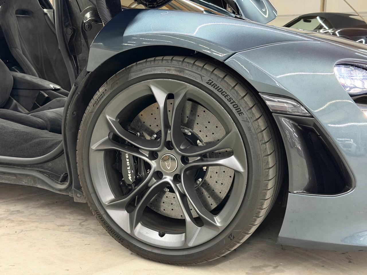 Mclaren 720S Coupé