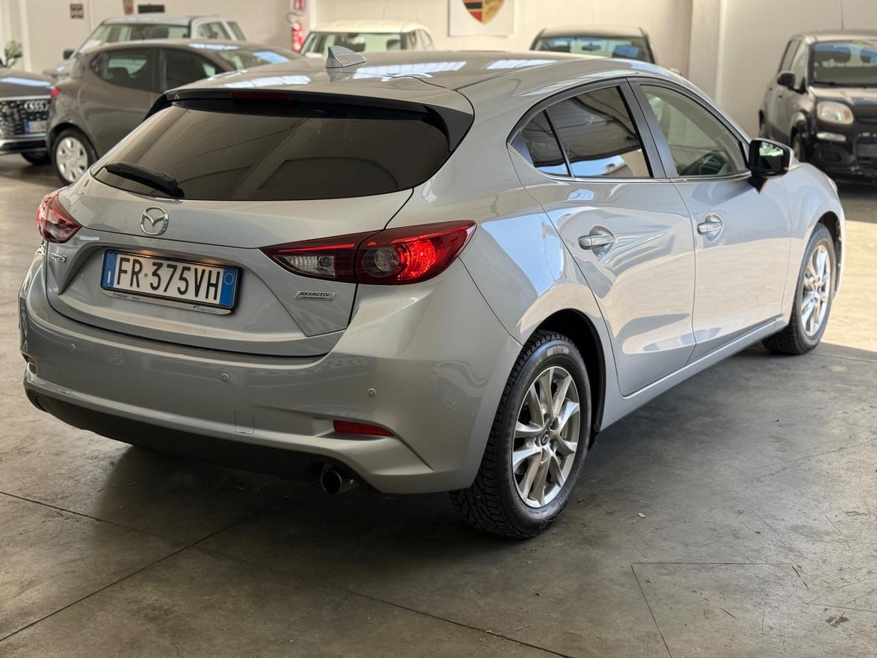 Mazda 3 1.5 Skyactiv-D 90.000KM