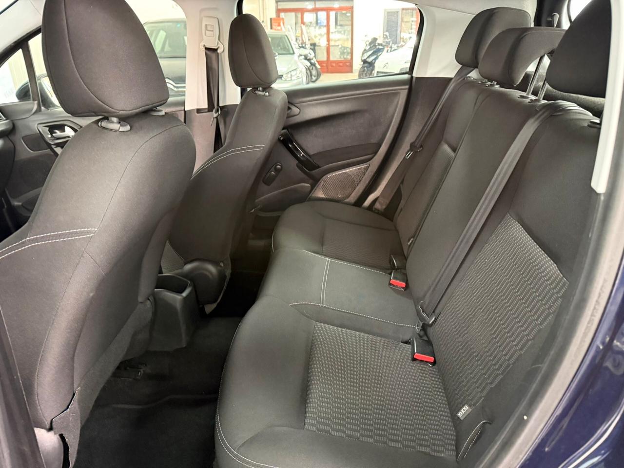 Peugeot 208 1.6 Hdi 75cv 5 porte Allure