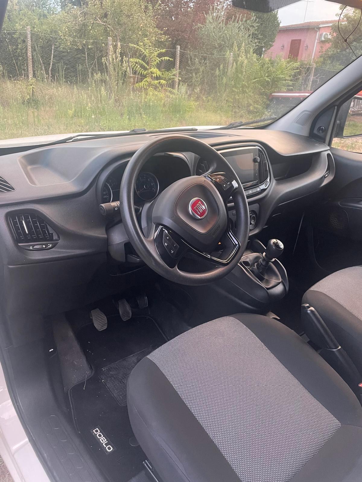Fiat Doblò 1.6 MJT 105CV Cargo Business - IVA ESPOSTA -- Km certificati