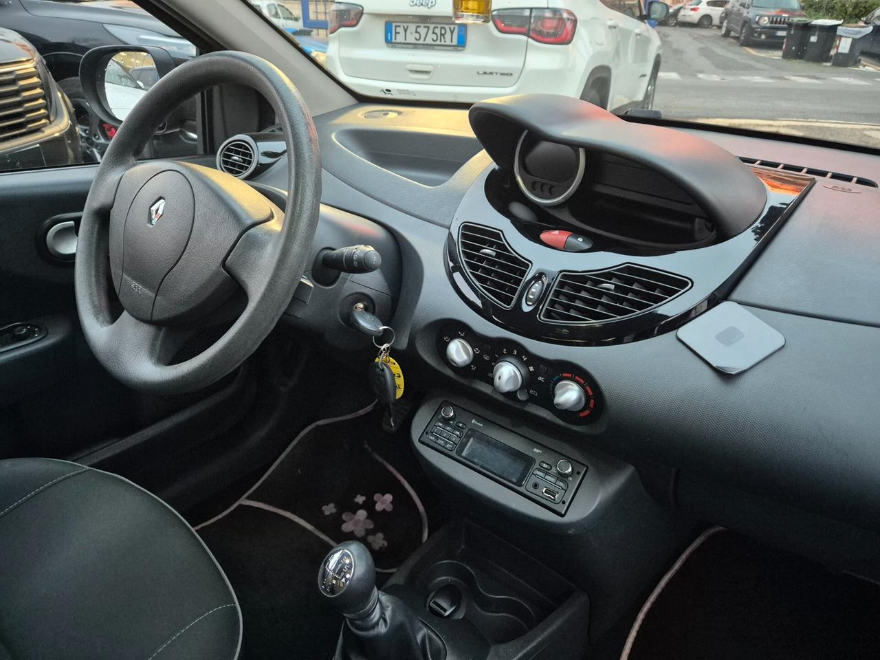 Renault Twingo 1.2 16V Night&Day