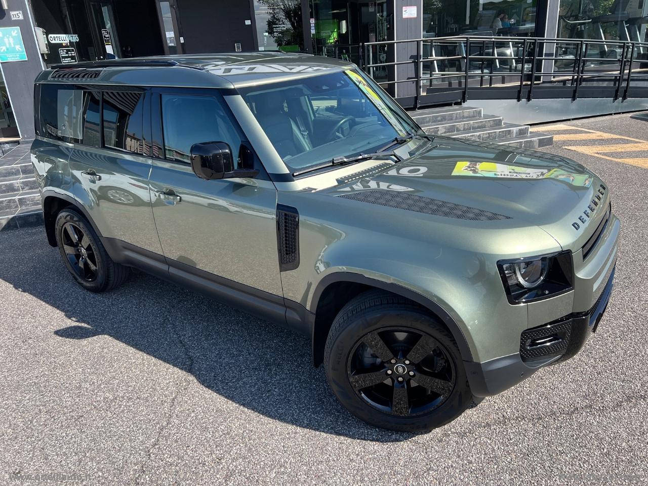 LAND ROVER Defender 110 3.0D I6 250 CV AWD Auto SE