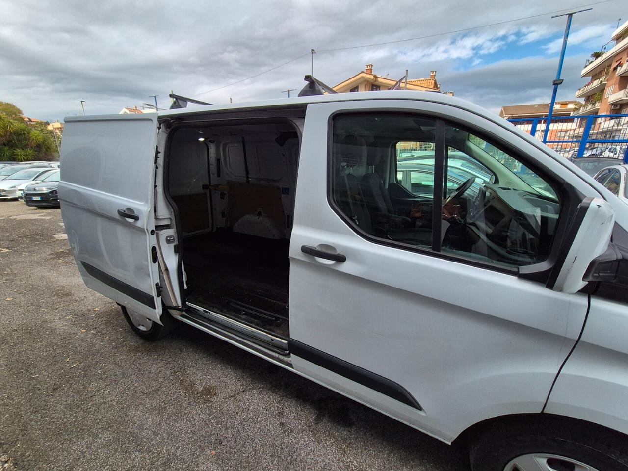 Ford TRANSIT CUSTOM DIESEL HYBRID