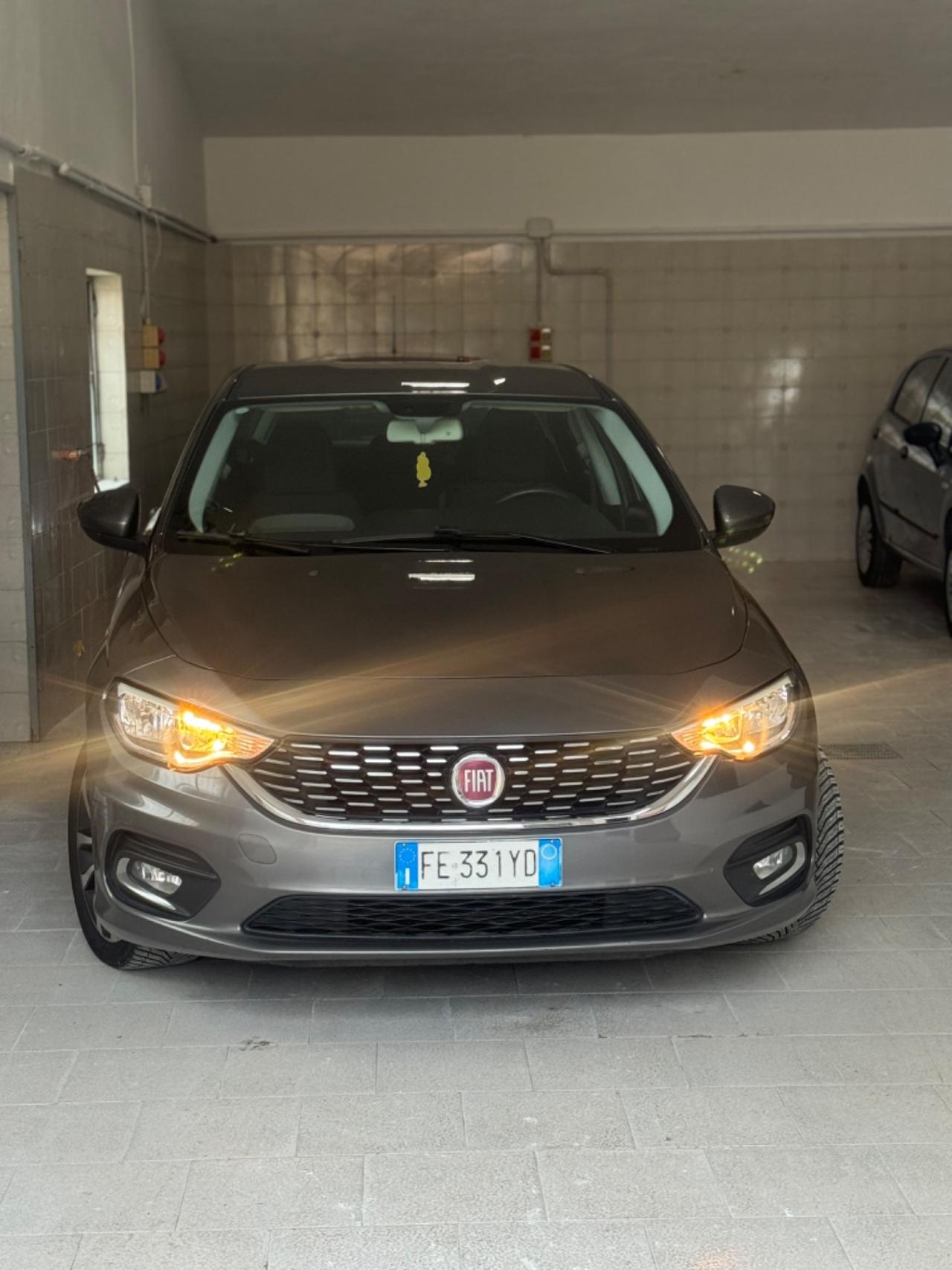 Fiat Tipo 1.6 Mjt S&S 5 porte Easy