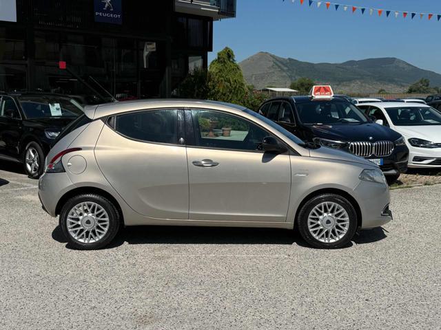 LANCIA Ypsilon 1.2 69 CV 5p. GPL Ecochic Gold SCONTO ROTTAMAZIONE