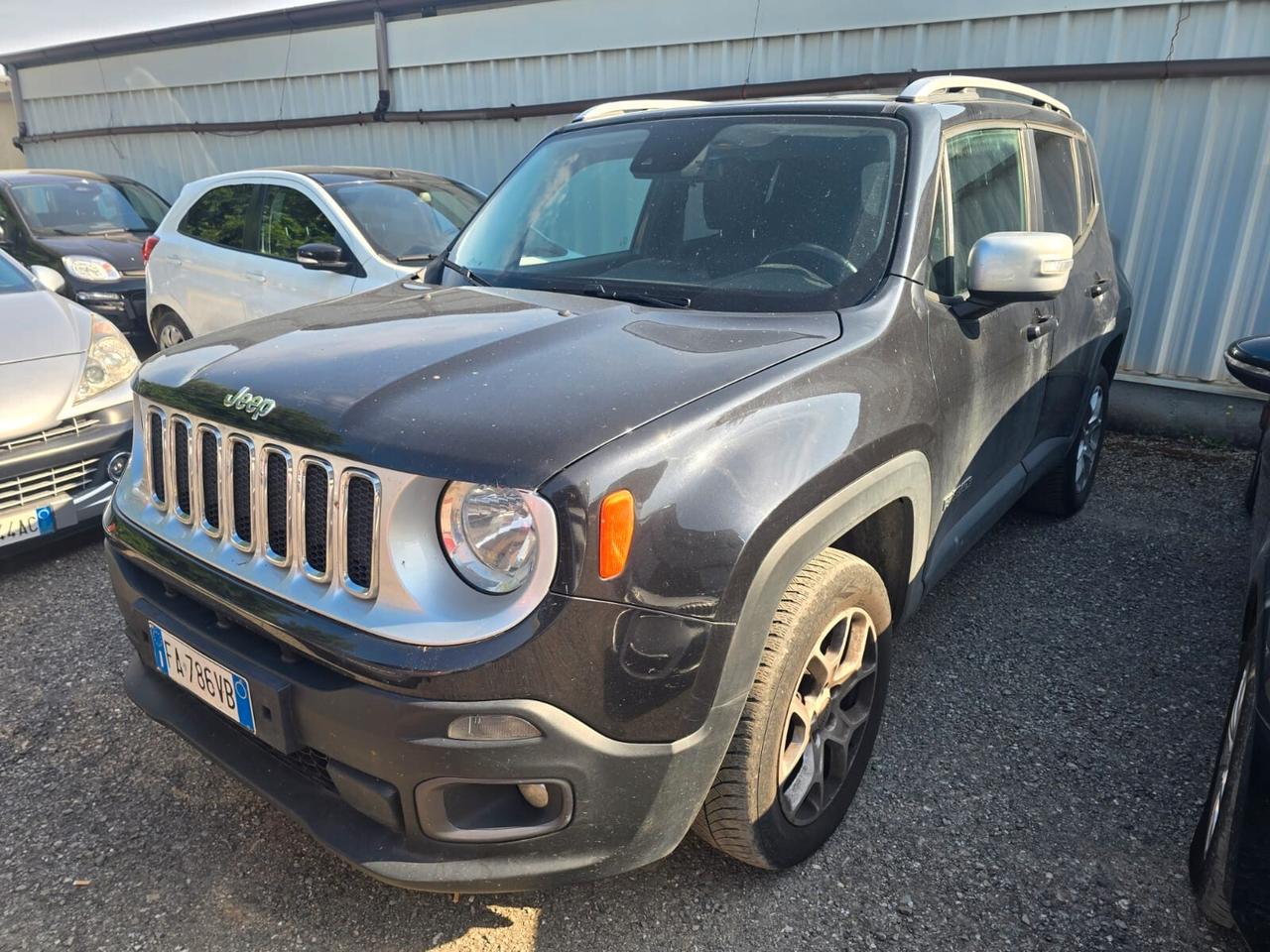 JEEP Renegade in arrivo