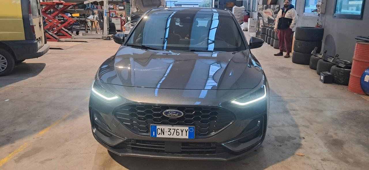 Ford Focus 1.0 EcoBoost Hybrid 125 CV Power. 5p. ST-Line Style