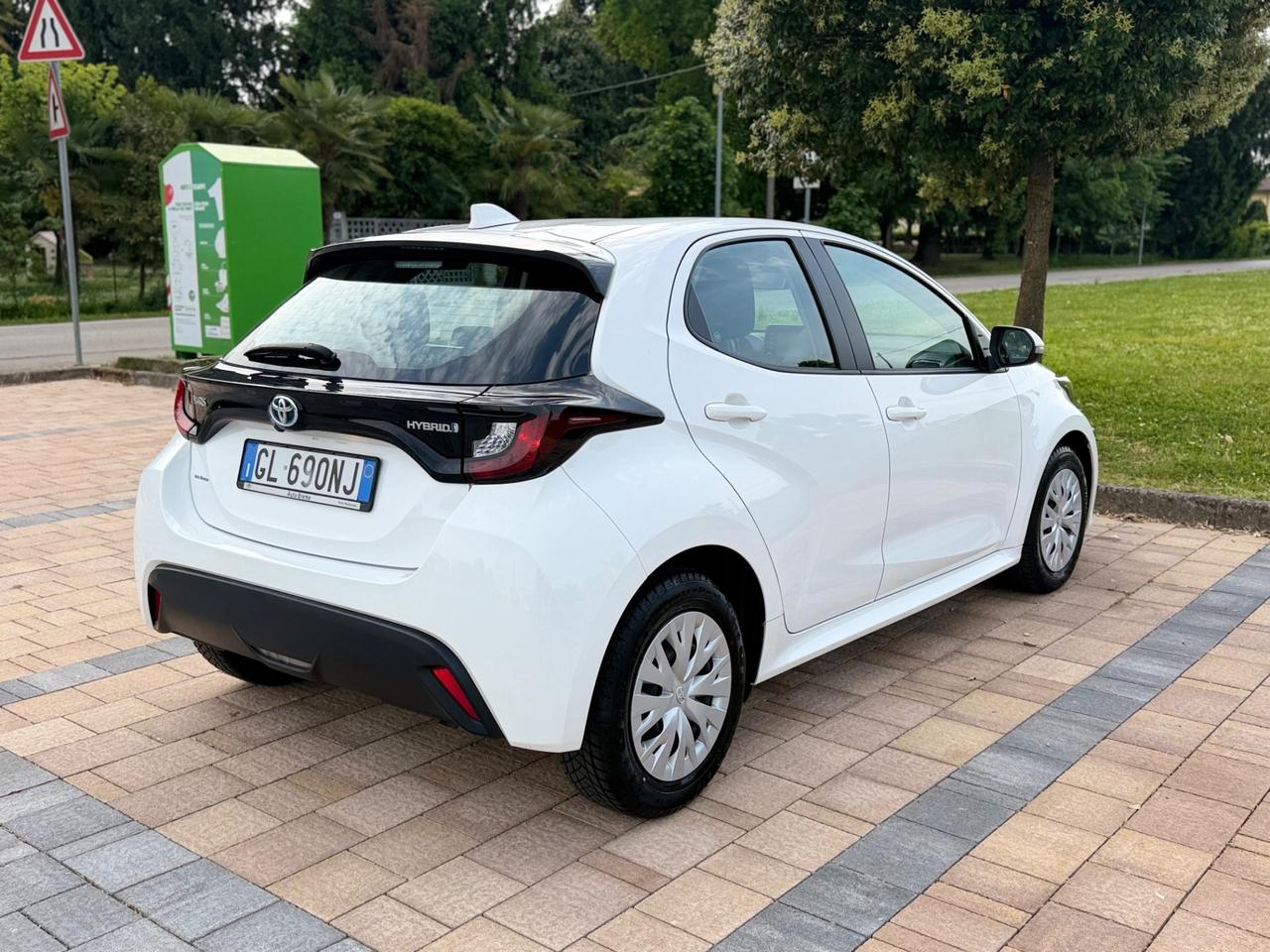 Toyota Yaris 1.5 Hybrid 5 porte Active