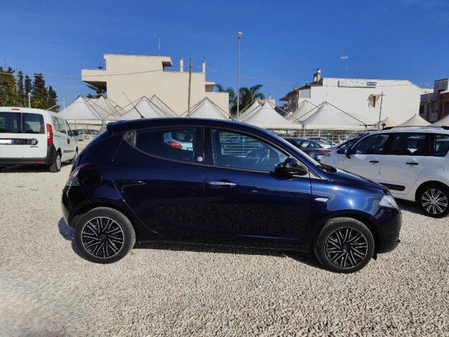 LANCIA Ypsilon 1.2 69 CV 5 porte GPL Ecochic Elefantino Blu