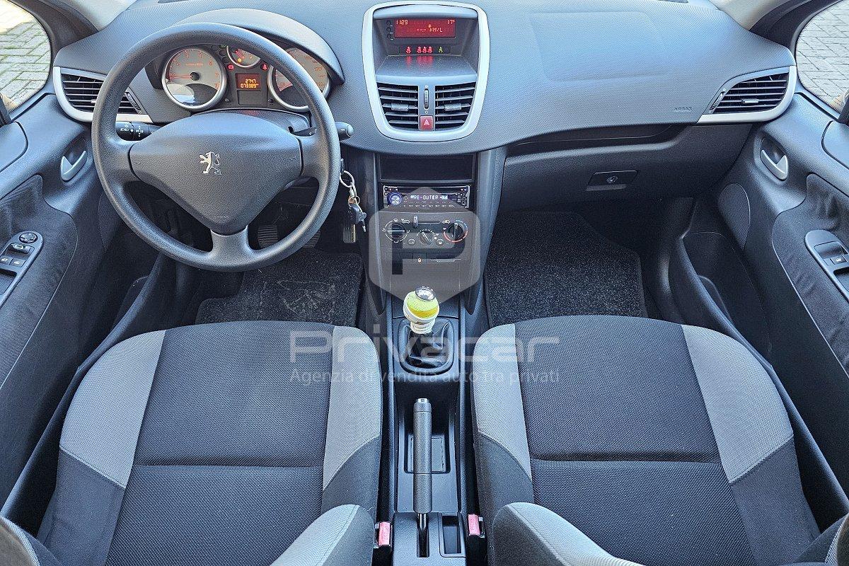 PEUGEOT 207 1.4 8V 75CV 3p. X Line