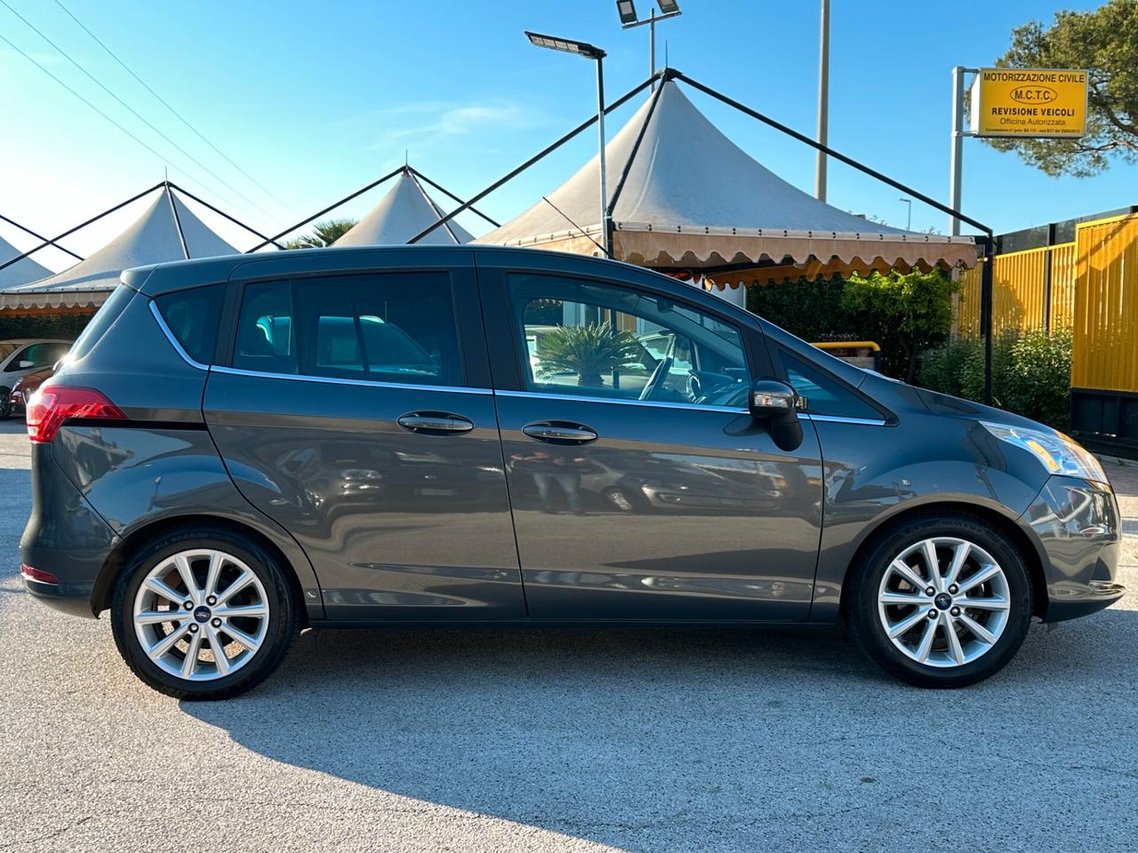 FORD B-Max 1.4 90 CV GPL Titanium