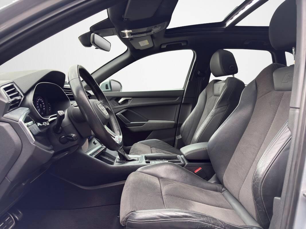 Audi Q3 40 2.0 tdi S line Interno quattro 190cv s-tronic