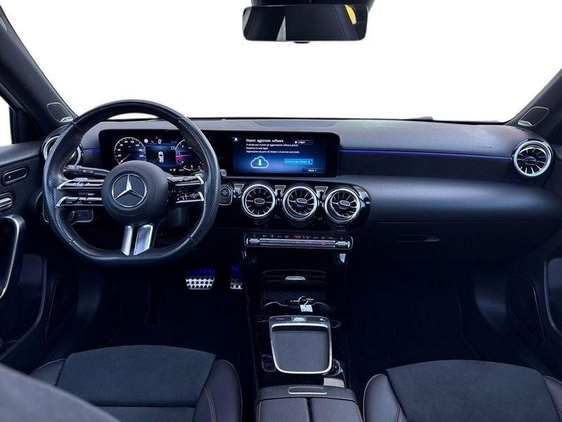 Mercedes-Benz Classe A A 200 d AMG Line Premium Plus auto