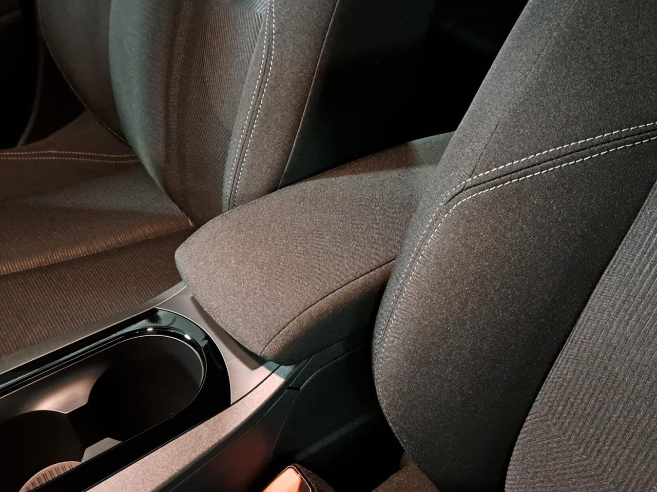 Lancia Ypsilon 1.2 Turbo mhev Hybrid e-DCT Km. 0