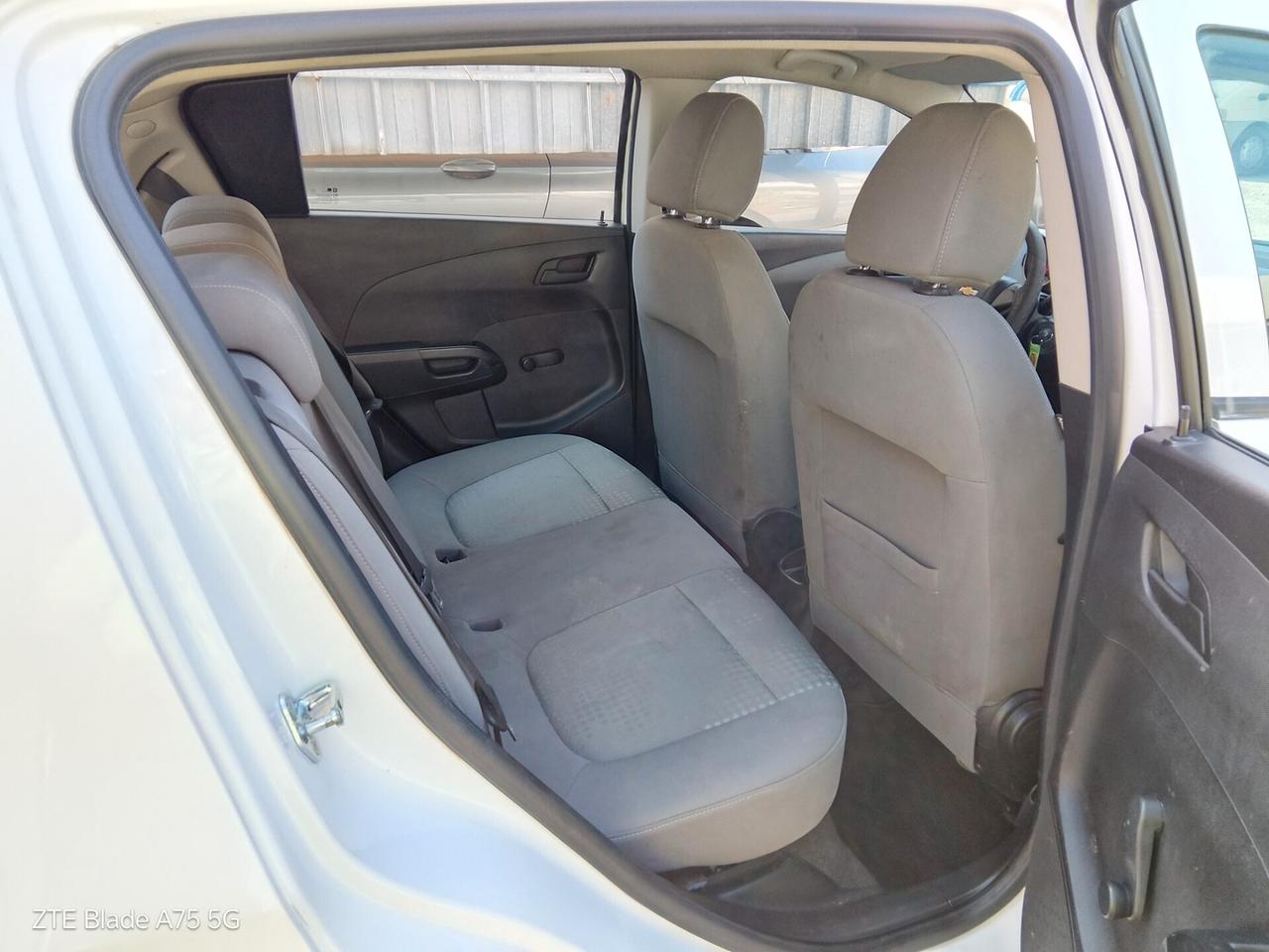 Chevrolet Aveo 1.2 70CV 2012 12 mesi di garanzia