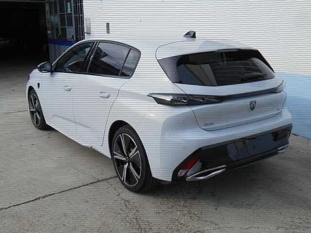 Peugeot 308 130 GT HDi EAT8 Fin 9Perfet Scon 32%