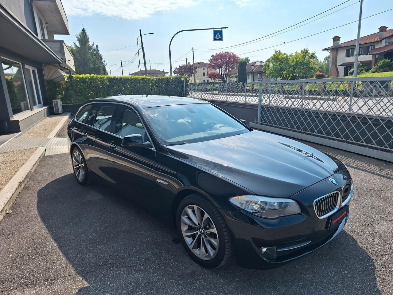 Bmw 525 525d xDrive Touring Business aut.