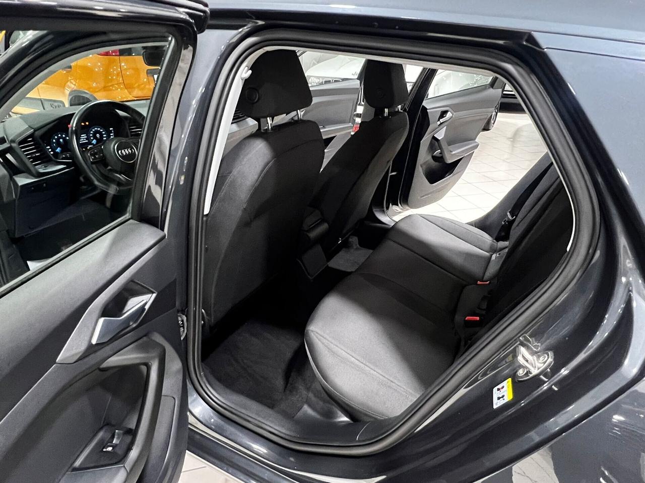 Audi A1 SPB 25 TFSI Identity Black
