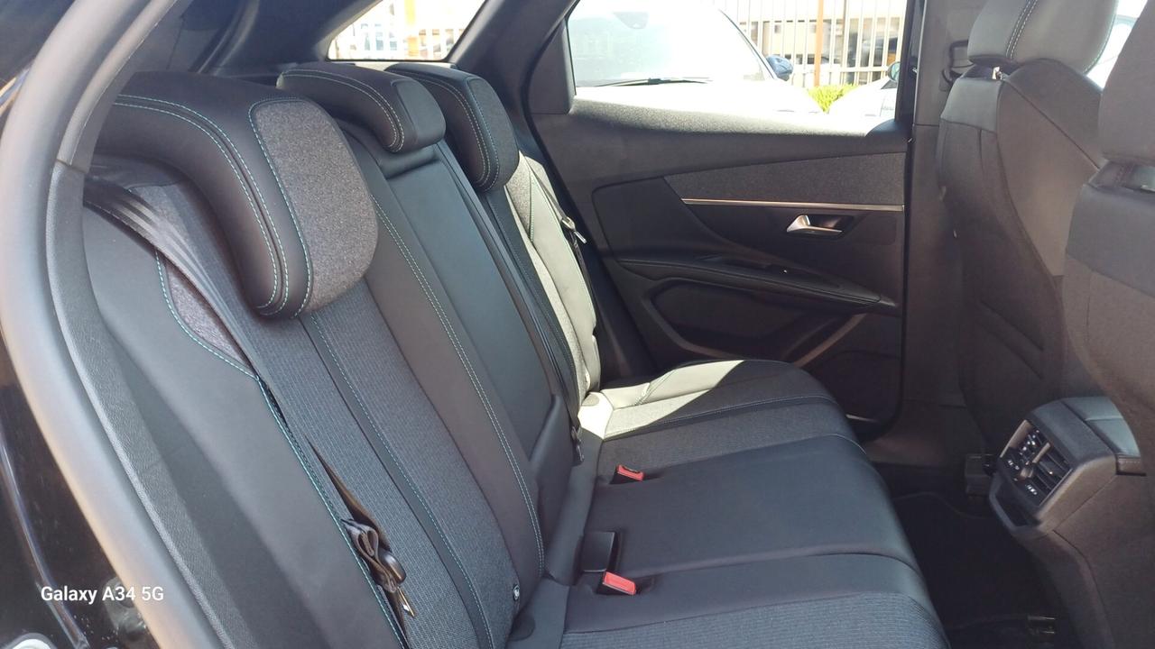 Peugeot 3008 BlueHDi 130 S&S EAT8 Allure Pack 2023!!