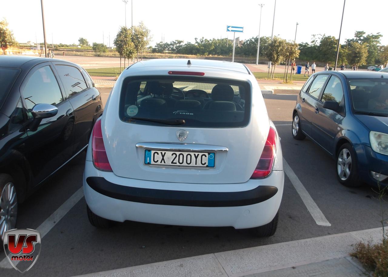 LANCIA YPSILON 1.2 B/GPL-2005