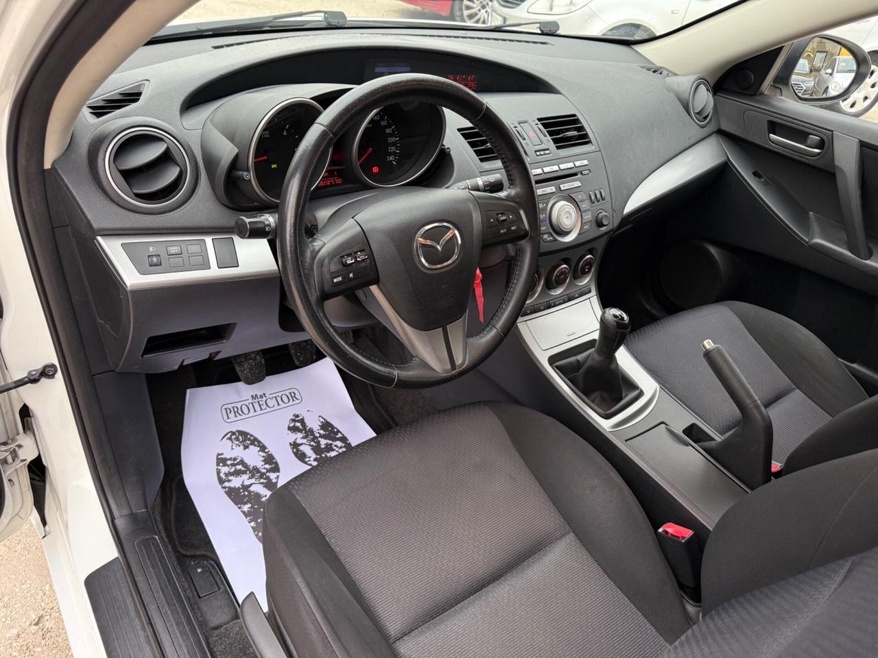 Mazda 3 1.6 MZ-CD 109 CV 5p. Advanced Unico Top