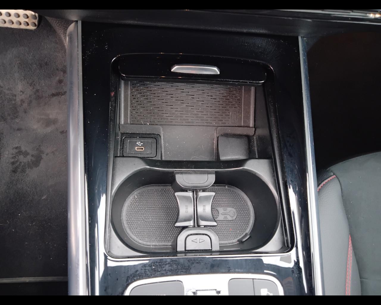 Mercedes-Benz GLA-H247 2023 - GLA 200 d AMG Line Advanced Plus auto