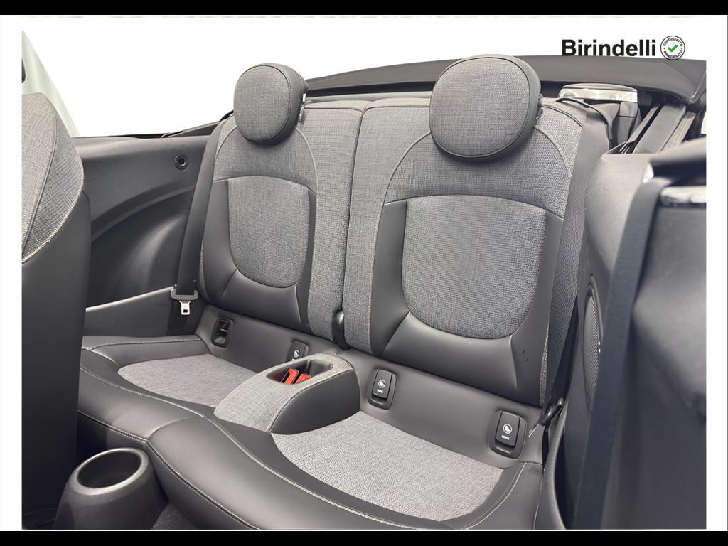 MINI Mini Cabrio (F57) - Mini 1.5 Cooper Classic Cabrio