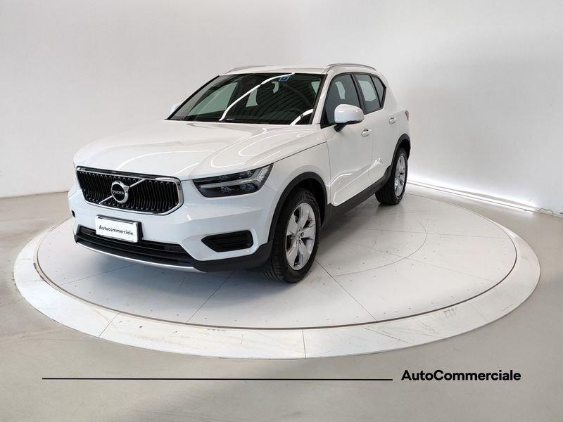 Volvo XC40 T2 Momentum