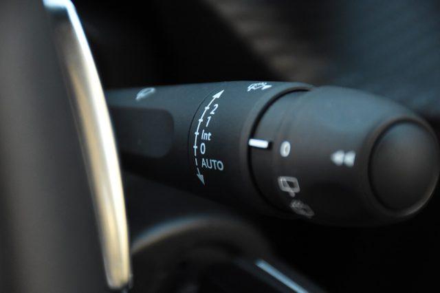 PEUGEOT 2008 BlueHDi 130 S&S EAT8 Allure