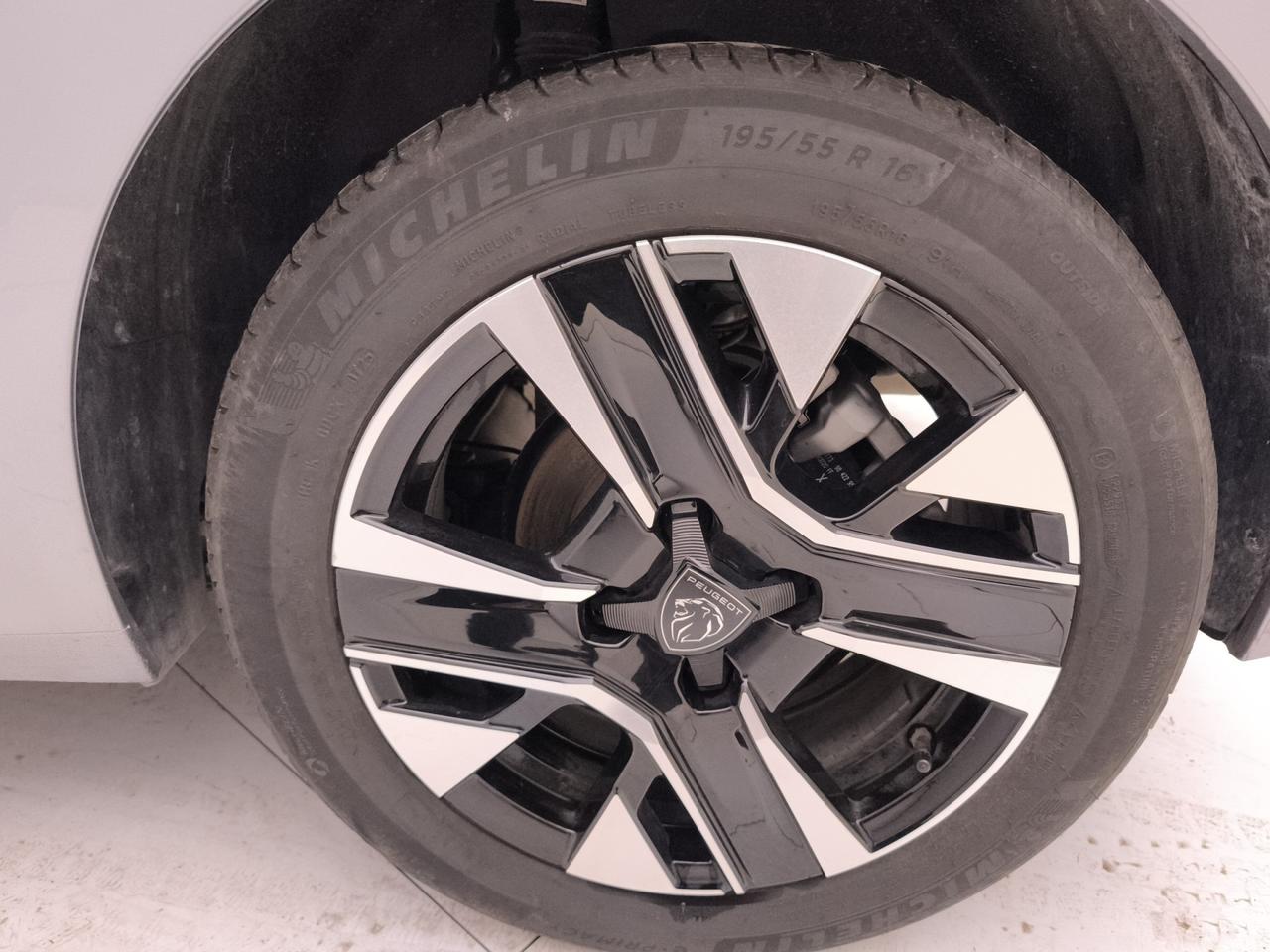 PEUGEOT 208 II 2023 - 208 1.2 puretech Allure s&s 100cv