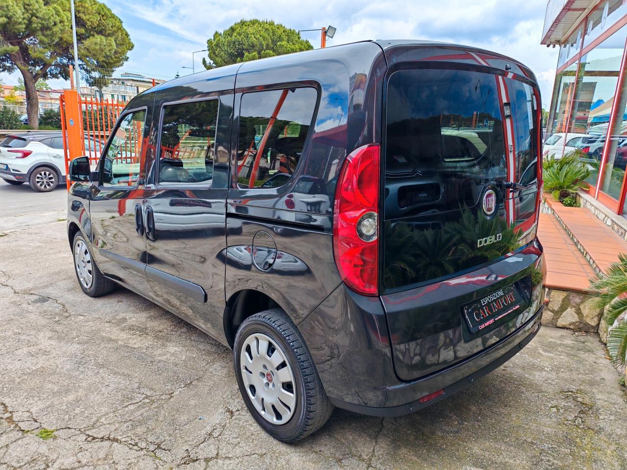 Fiat Doblo 1,6 diesel 11/2015 Cv105