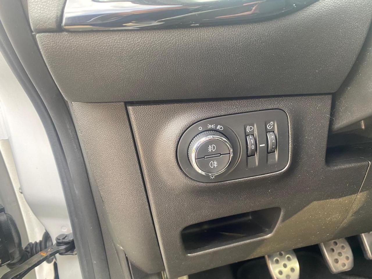 Opel Corsa Black Edition 1.4 #7346