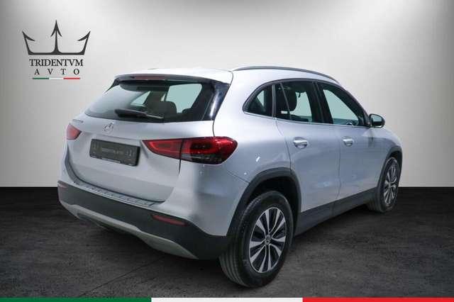 Mercedes-Benz GLA 200 d Business auto