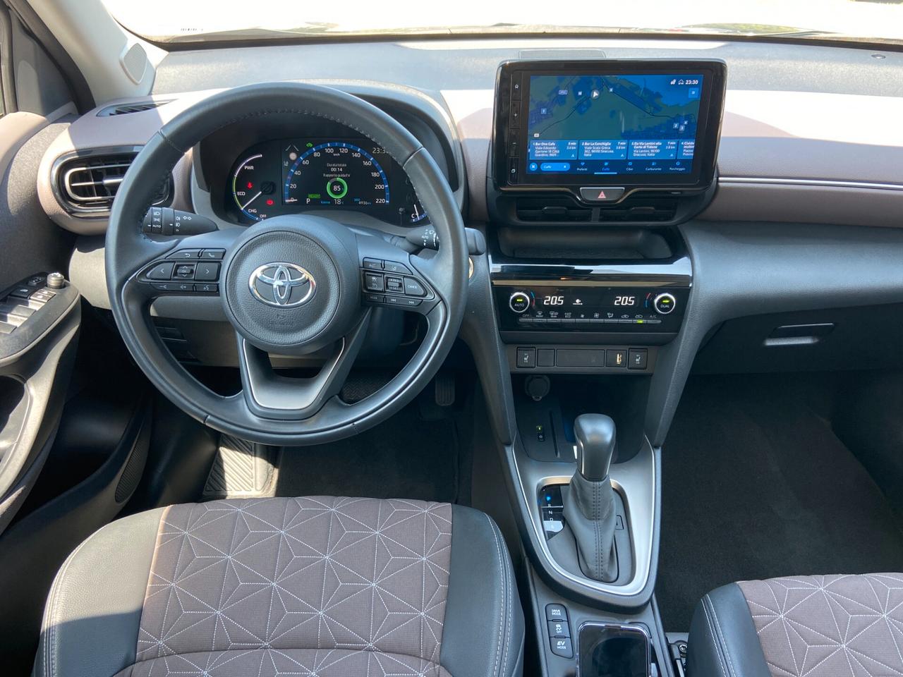 Toyota Yaris Cross 1.5h Lounge fwd 116cv e-cvt