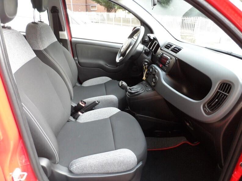 Fiat Panda 1.0 FireFly 70 CV Hybrid Easy