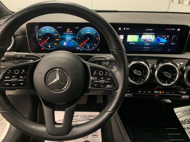 MERCEDES-BENZ A 180 d Automatico Sport + Full Led