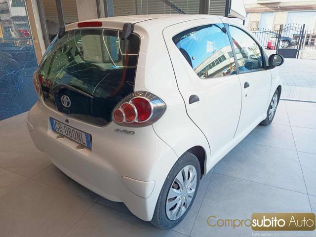 TOYOTA Aygo 1.0 12V VVT-i 5 porte Lounge