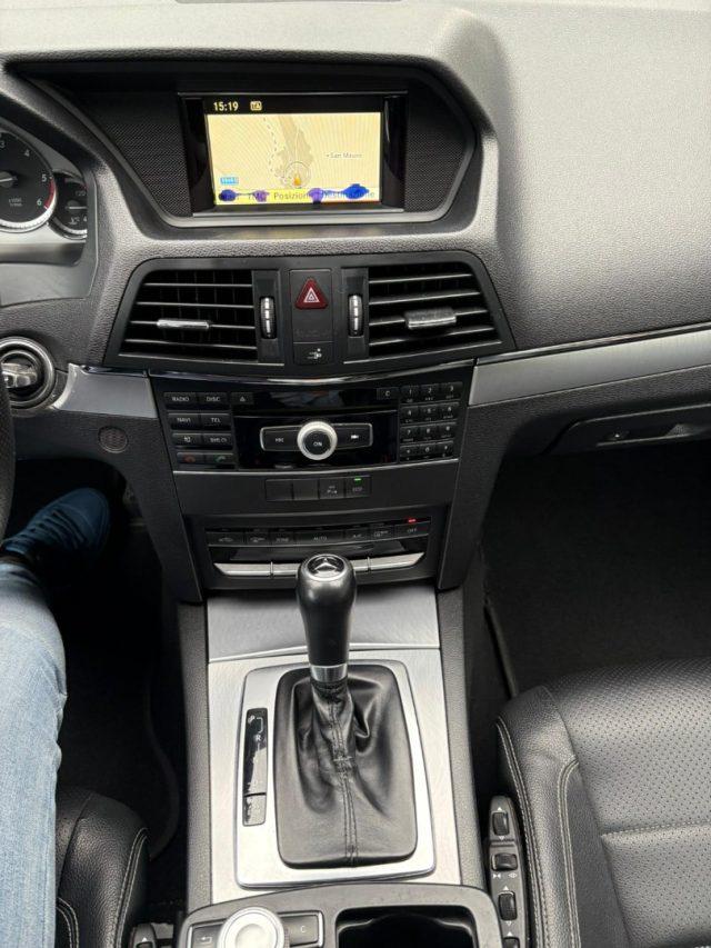 MERCEDES-BENZ E 220 CDI Coupé